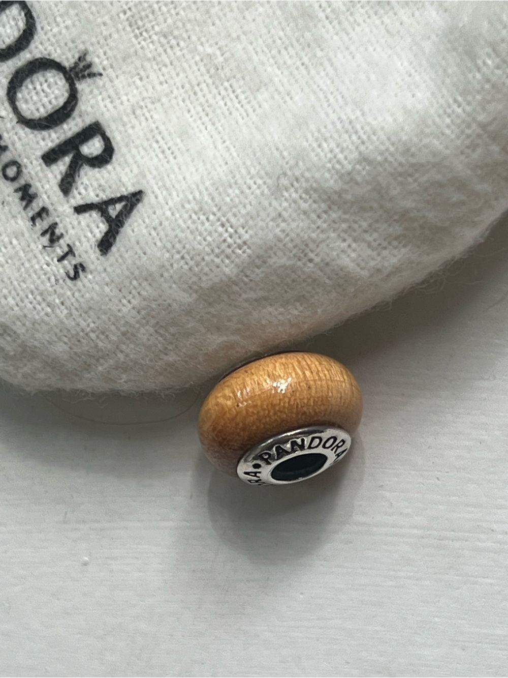 Pandora Pau Amarelo Wood Charm - Picture 2 of 6